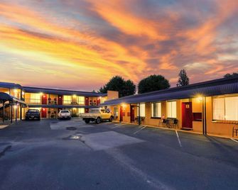 Ashton Motel - Tumut - Будівля