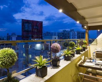 Sri Krishna Suites - Bengaluru - Balcony