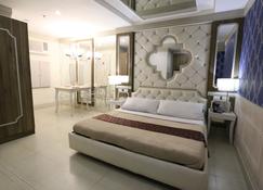 Victoria Court Malabon - Manila - Bedroom
