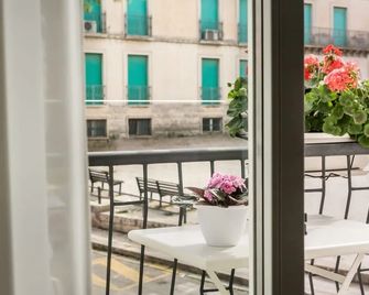 Aura Guest House Iblea - Ragusa - Parveke