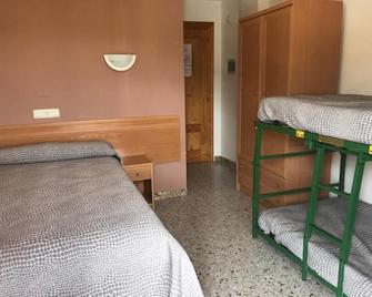 Hostal Las Rumbas - Nuevalos - Slaapkamer