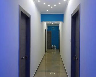 Alisaxni Studios - Argassi - Gang