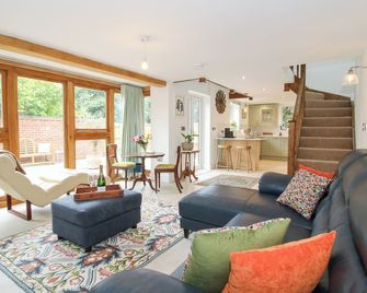 Sylva Cottage - Shrewsbury - Living room