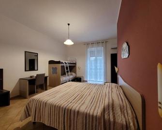 B&B La Filanda - Scilla - Schlafzimmer