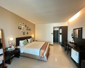 I Hotel - Nakhon Phanom - Camera da letto