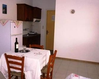 Apartments Jota - Samos - Dining room