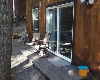 Winterfell - Arnold - Patio