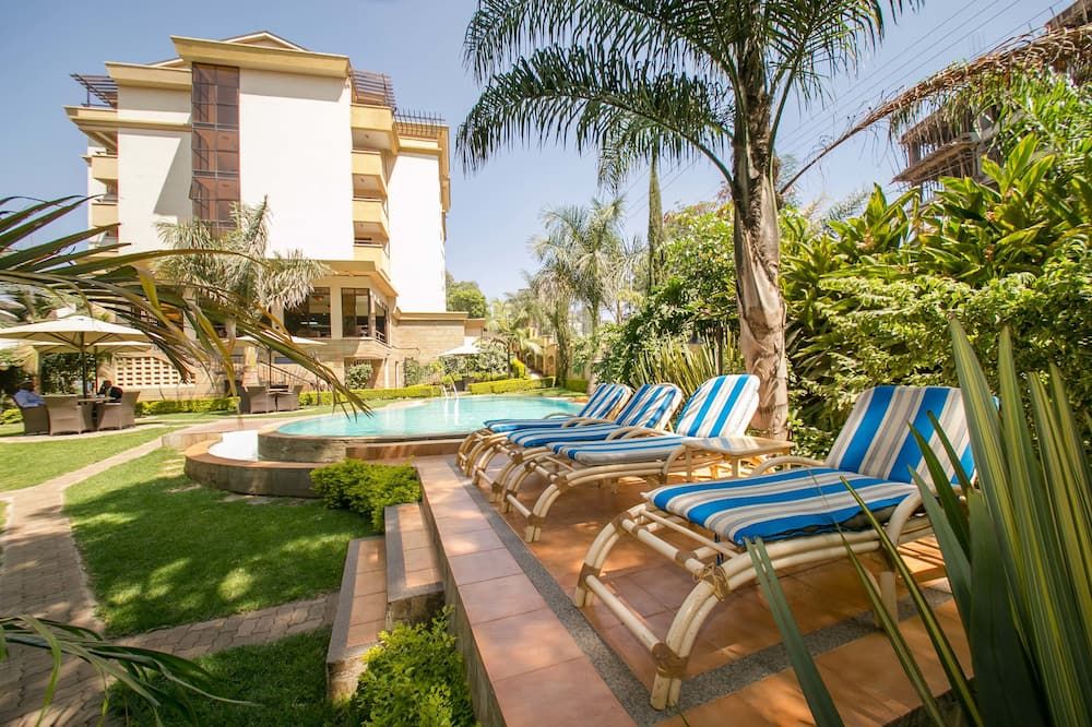 Waridi Paradise Hotel & Suites thumbnail 3