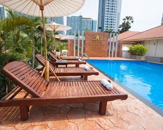 Lotusland Resort - Jomtien - Pool