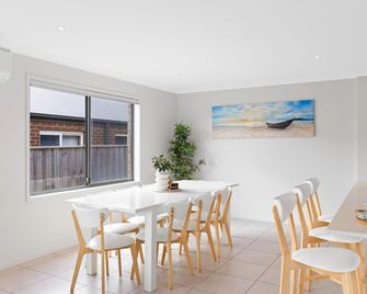 Island Luxe Retreat Cowes - Cowes - Spisestue