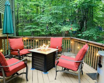 Lake Ariel Family Chalet - Lake Ariel - Balcon