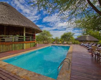 Mbali Mbali Tarangire River Camp - Tarangire National Park - Piscina
