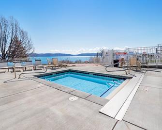 Tennis Court Condo - Garden City - Pool