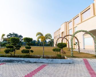 Arika Grand - Kathua - Building