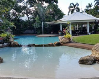 Cairns Gateway Resort - קיירנס - בריכה