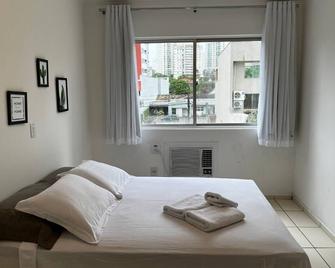 Abdon Batista - Apto completo central, Smart TV - Joinville - Chambre