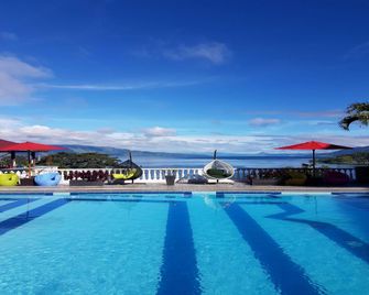Parapat View Hotel - Parapat - Pool