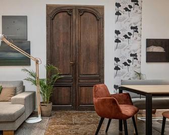 La Verriere du Baron Greau - Nemours - Living room