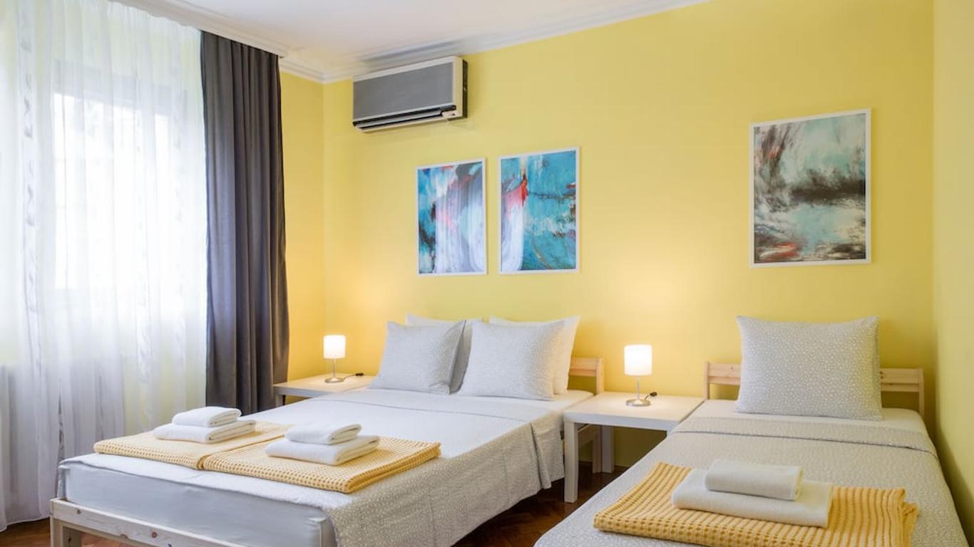 Hostel Home Sweet Home