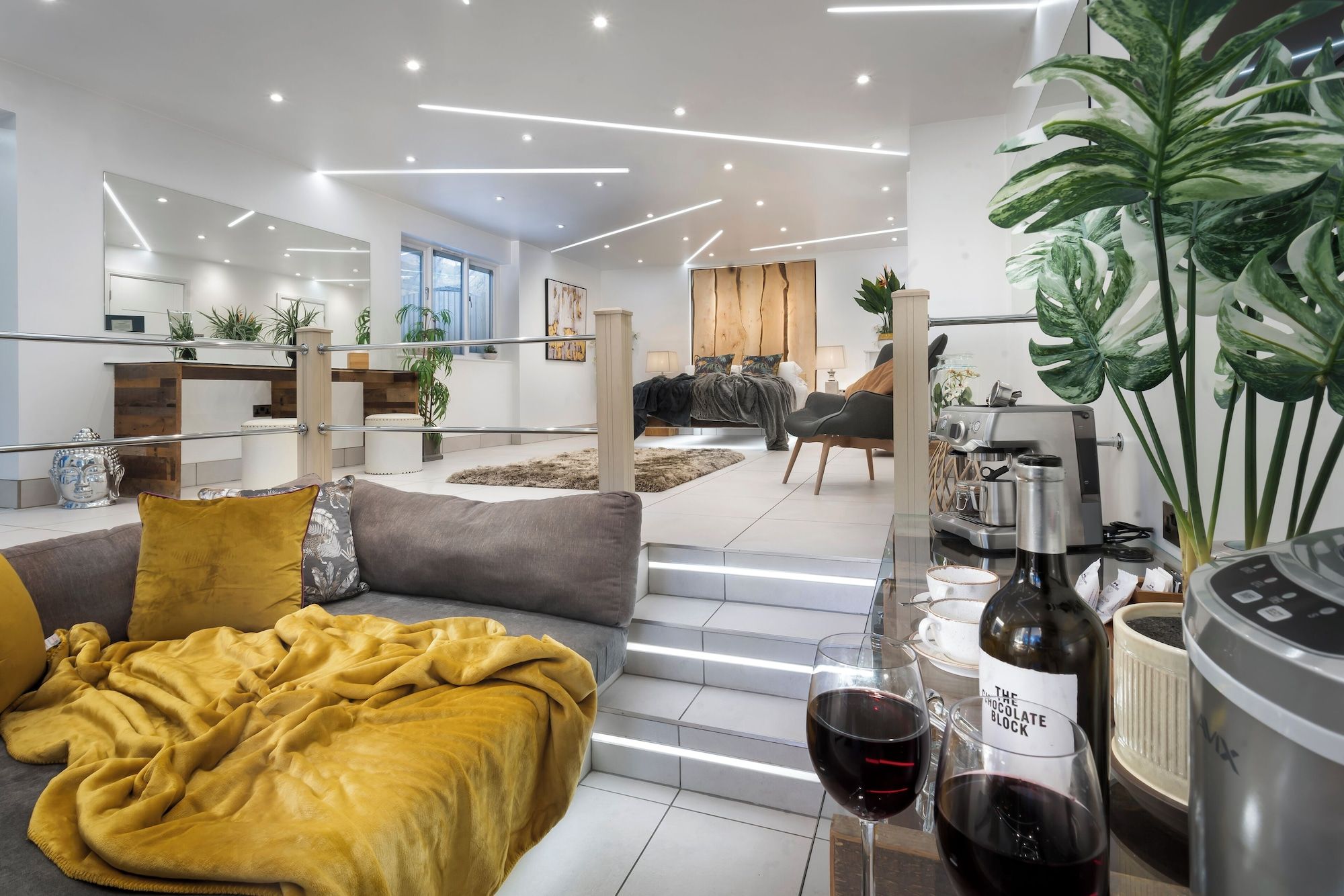 أفرودايتيز جروب