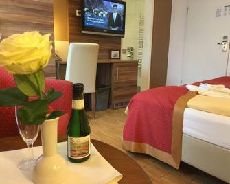 Schroeders Stadtwaldhotel - Trier