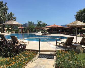 Asur Hotel & Aparts & Villas - Ortaca - Pool