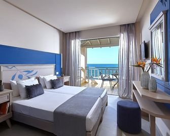 Castello Village Resort - Sisi - Schlafzimmer