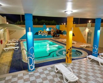 Radwa Ramada Resort ( منتجع رضوى الرمادة) - Yanbu - Piscina
