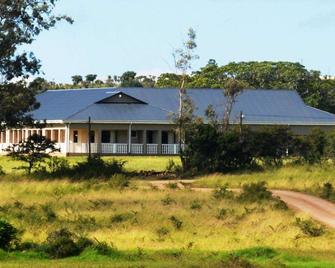 Premier Resort Mpongo Private Game Reserve - East London - Building