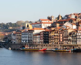 The House of Sandeman - Vila Nova de Gaia - Vista del exterior