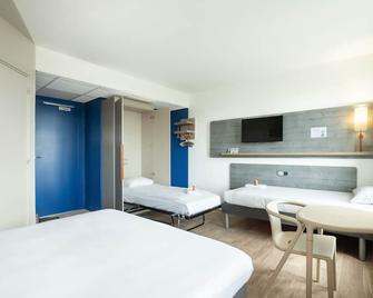 Ibis Budget Strasbourg Centre Gare - Strasbourg - Bedroom