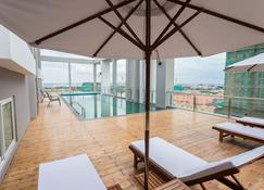 Ca&sa Serviced Apartment - Phnom Penh - Balkon