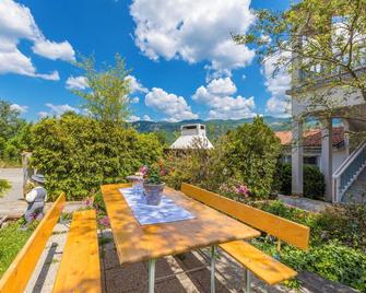 Apartments Panos - Novi Vinodolski - Patio