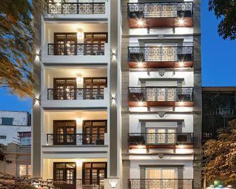 Alisa Hotel & Spa - Hanoi - Building