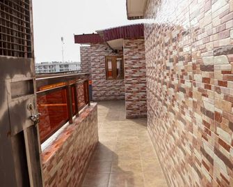 Residence Appartements Luxueux - Angre - Abidjan - Abidjan - Balkon
