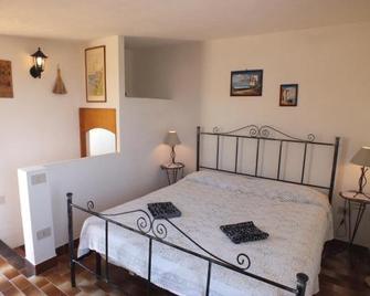 Sunrise Stagnone - Sicily Sea - Marsala - Κρεβατοκάμαρα