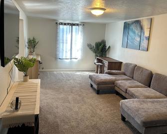 Small Town+Bright, Clean, and Inviting - Ephraim - Sala de estar
