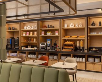 Hampton by Hilton Paris Saint Ouen - Saint-Ouen - Jídelna