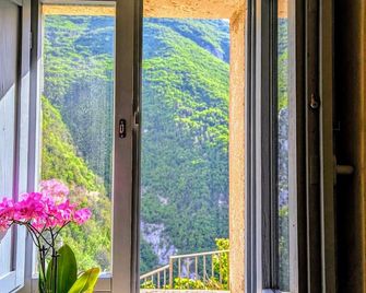 Casa Avella Mountain Retreat - Pennapiedimonte - Balcony