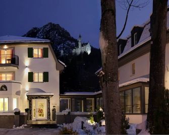 Villa Ludwig Suite Hotel - Schwangau - Building
