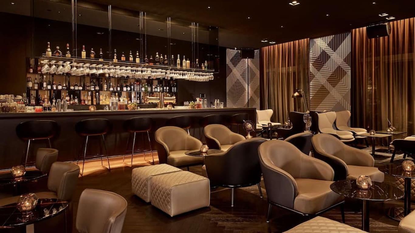 Park Plaza Victoria Amsterdam