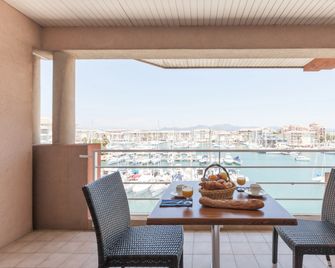 Résidence Pierre & Vacances Cap Hermès Port Fréjus - Fréjus - Balcon