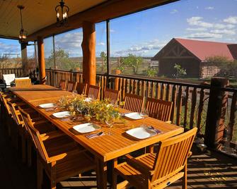 Meadow Lake Guest Ranch - Jefferson Ranch House - Clinton - Restaurant