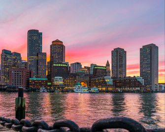 Avid Hotel Boston Logan Airport - Revere By IHG - Revere - Attracties