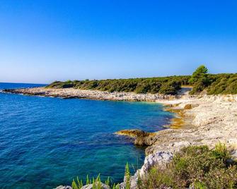 Mirana Luxury Villas - Kavran - Playa