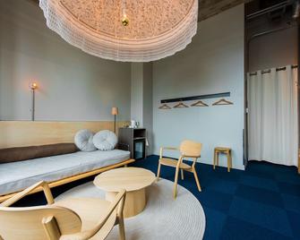 Hatchi Kanazawa By The Share Hotels - Kanazawa - Obývací pokoj