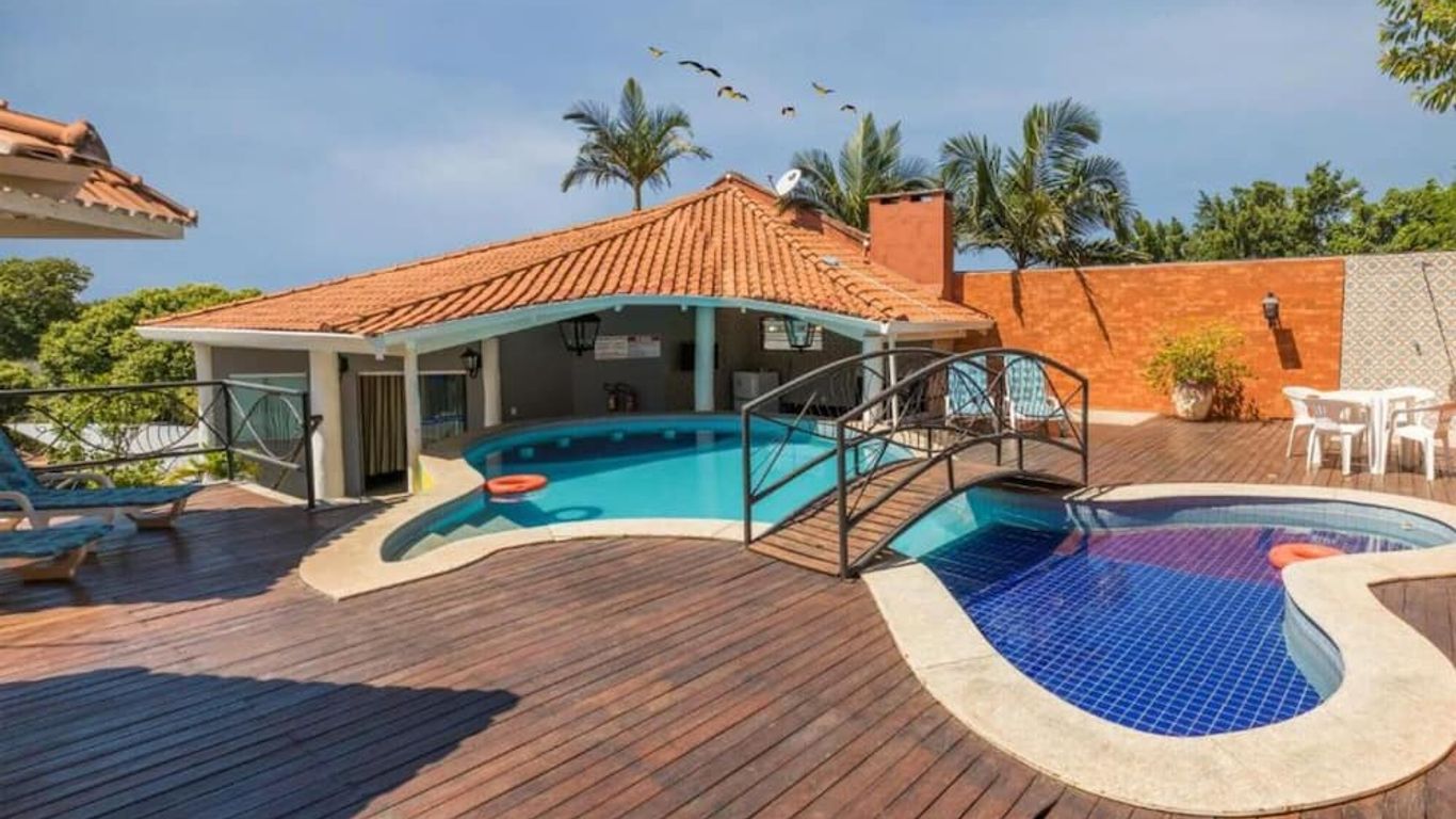 天堂水域酒店 - 波尼多