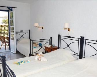 Syros Inn - Ermoupoli - Bedroom