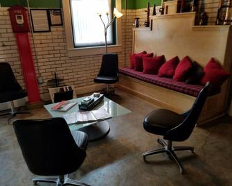 Hi Little Rock Firehouse Hostel & Museum - Little Rock - Sala de estar