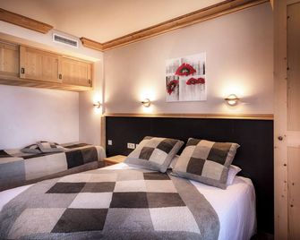 Logis Hotel Le Littoral - Évian-les-Bains